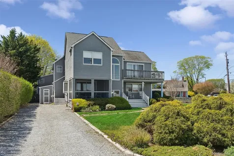 145 Sterling Street Greenport NY 11944