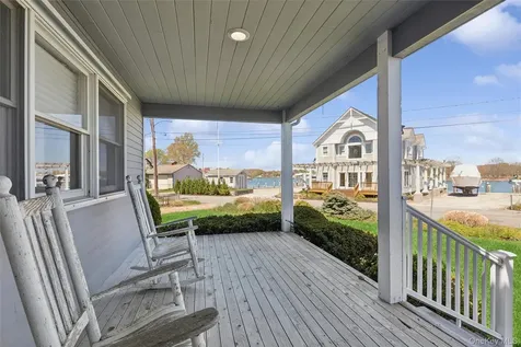 145 Sterling Street Greenport NY 11944