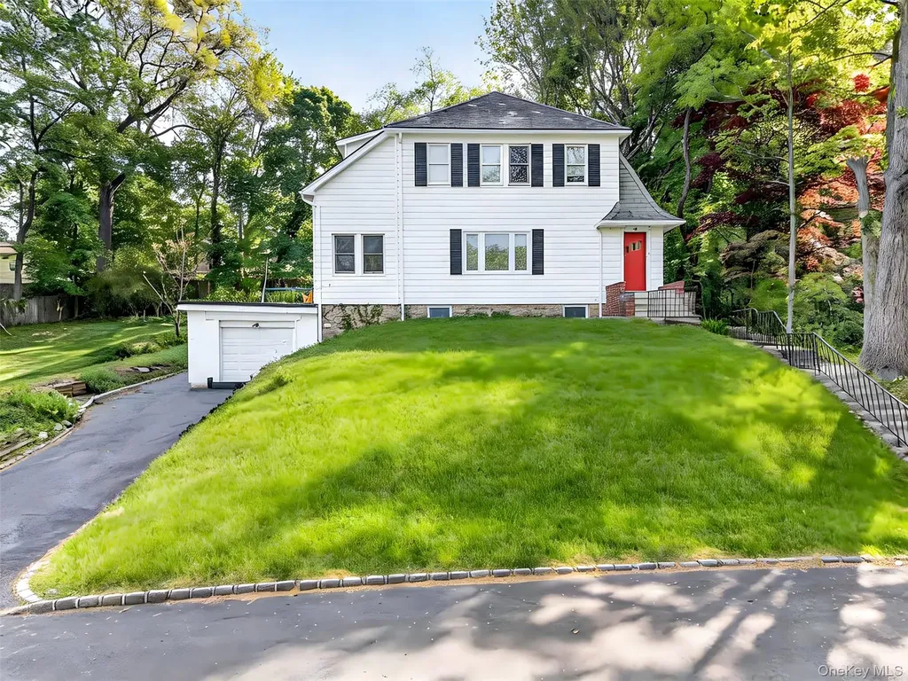 260 Shoreward Drive Great Neck NY 11021