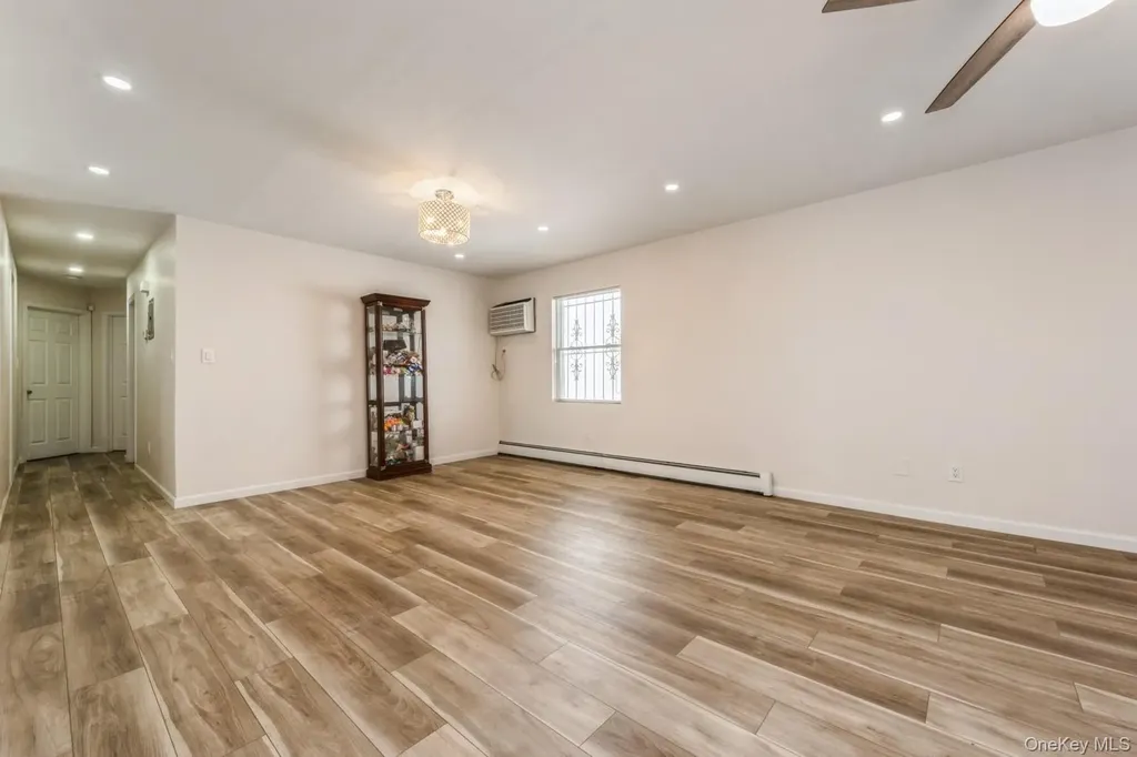 Springfield Gardens NY 11413