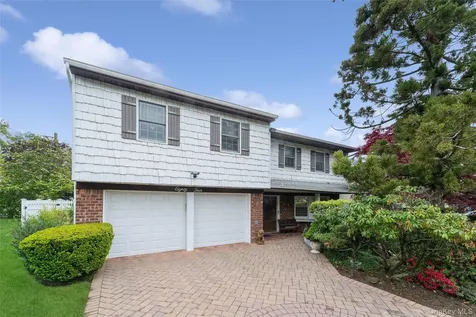 84 Nottingham Road Manhasset Hills NY 11040