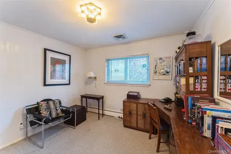 84 Nottingham Road Manhasset Hills NY 11040