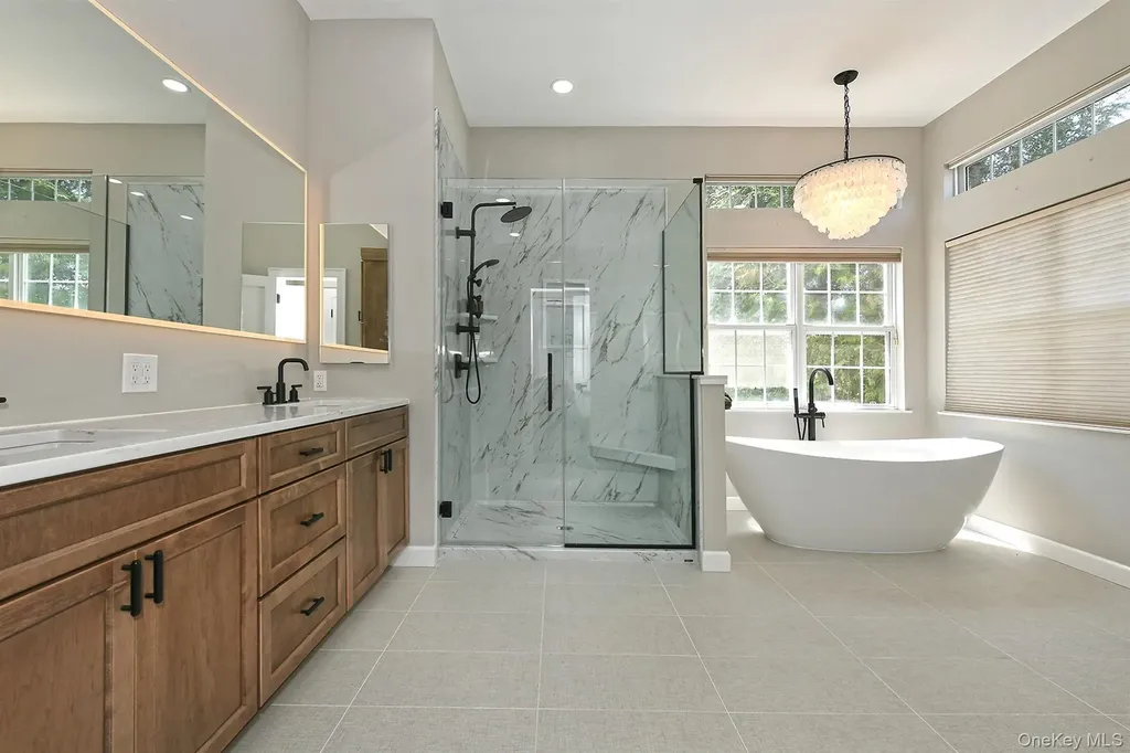 1 Dylan Place Melville NY 11747