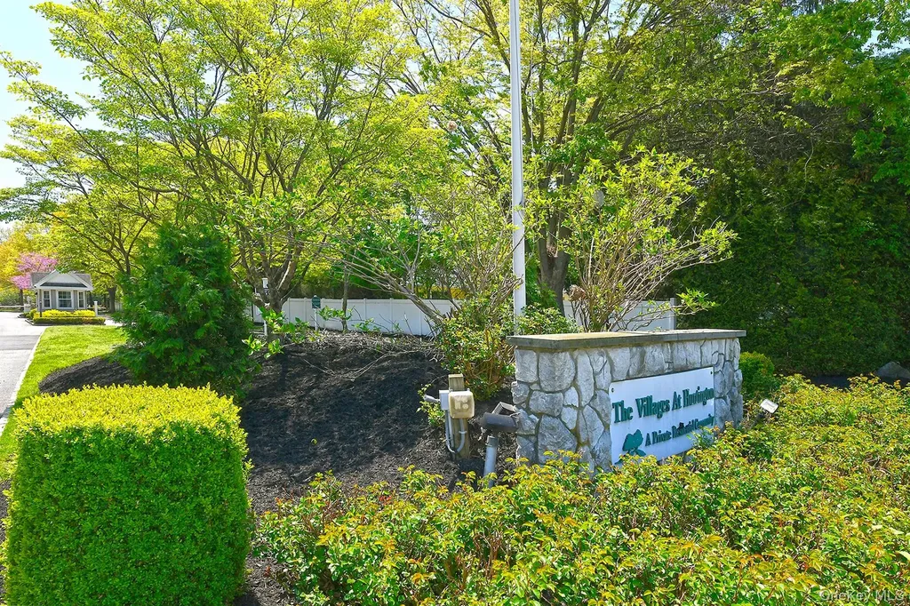 1 Dylan Place Melville NY 11747