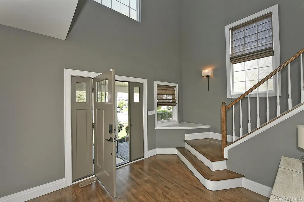 1 Dylan Place Melville NY 11747