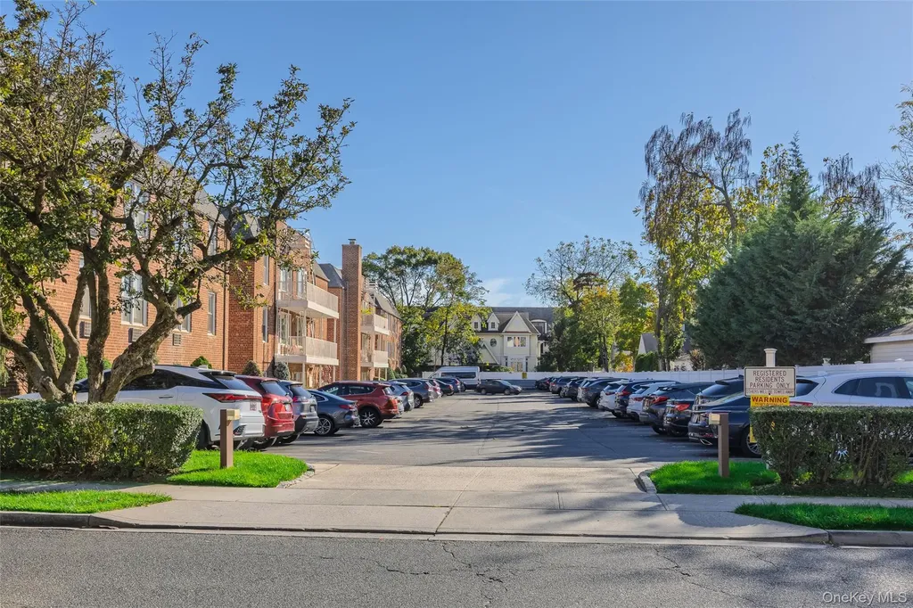 120 Morris Avenue Rockville Centre NY 11570