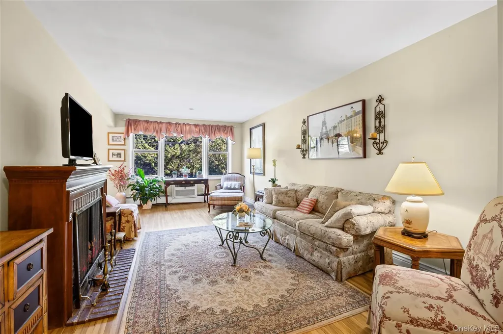 120 Morris Avenue Rockville Centre NY 11570