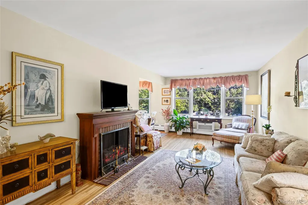120 Morris Avenue Rockville Centre NY 11570