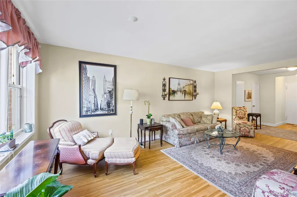 120 Morris Avenue Rockville Centre NY 11570
