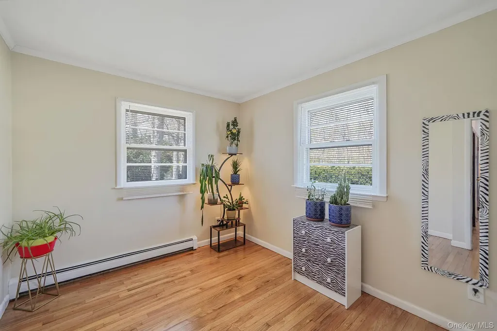 1989 William Floyd Parkway Ridge NY 11961