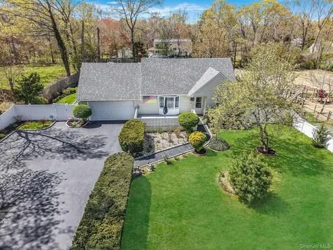 1989 William Floyd Parkway Ridge NY 11961