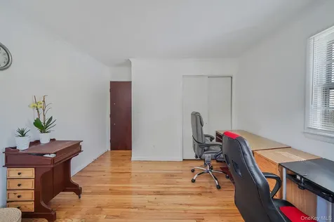 1989 William Floyd Parkway Ridge NY 11961