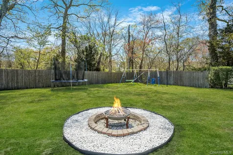 1989 William Floyd Parkway Ridge NY 11961