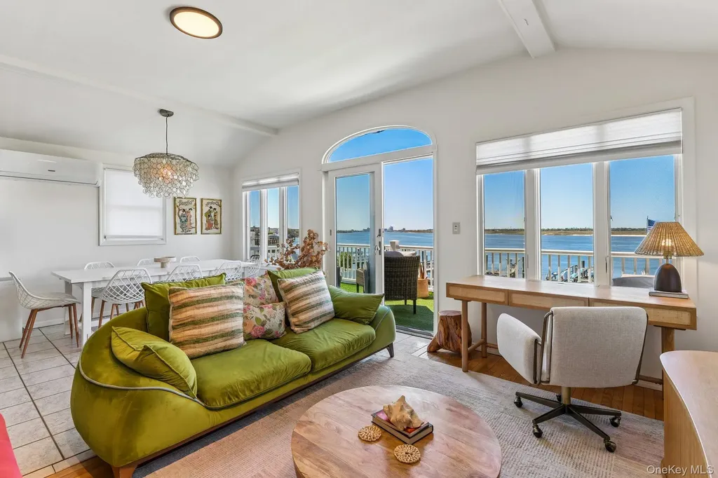 746 W Bay Drive Long Beach NY 11561