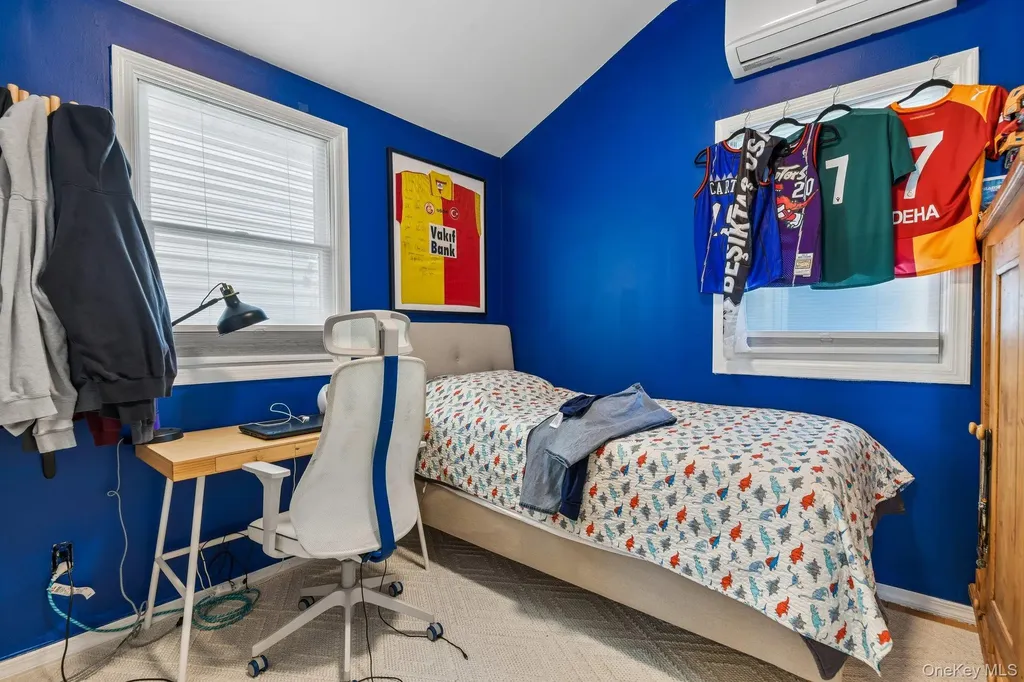 746 W Bay Drive Long Beach NY 11561
