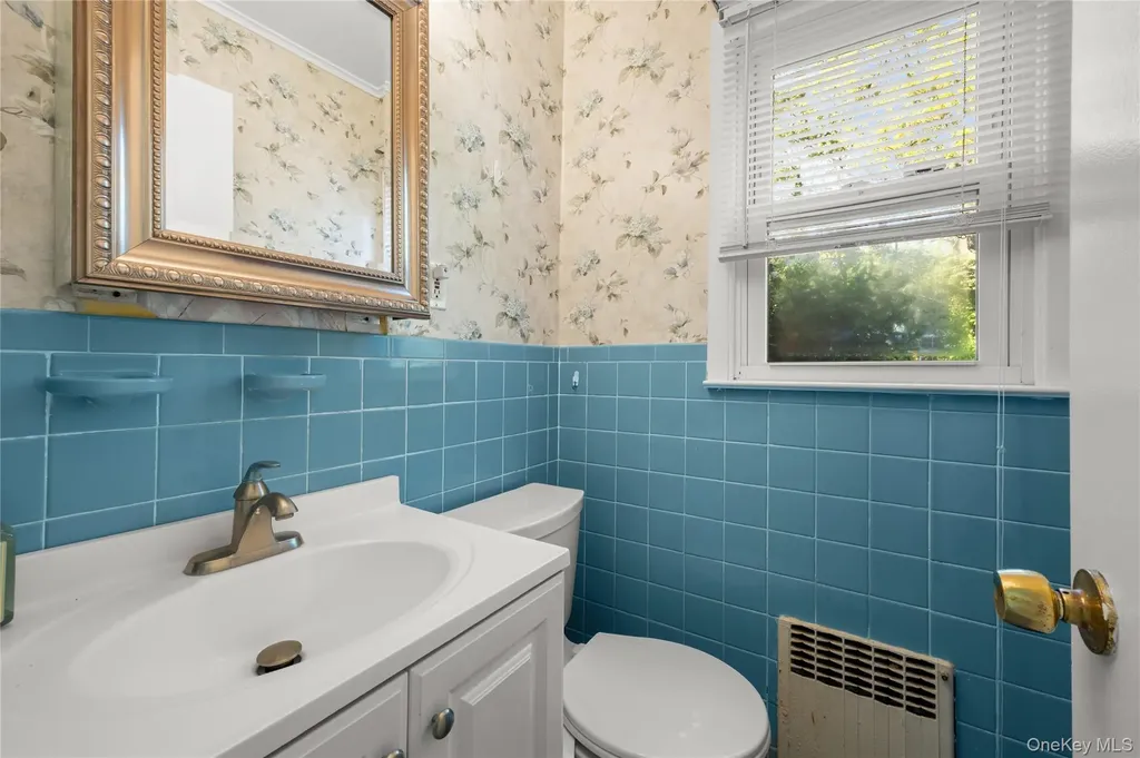15 Oxbow Road Patchogue NY 11772