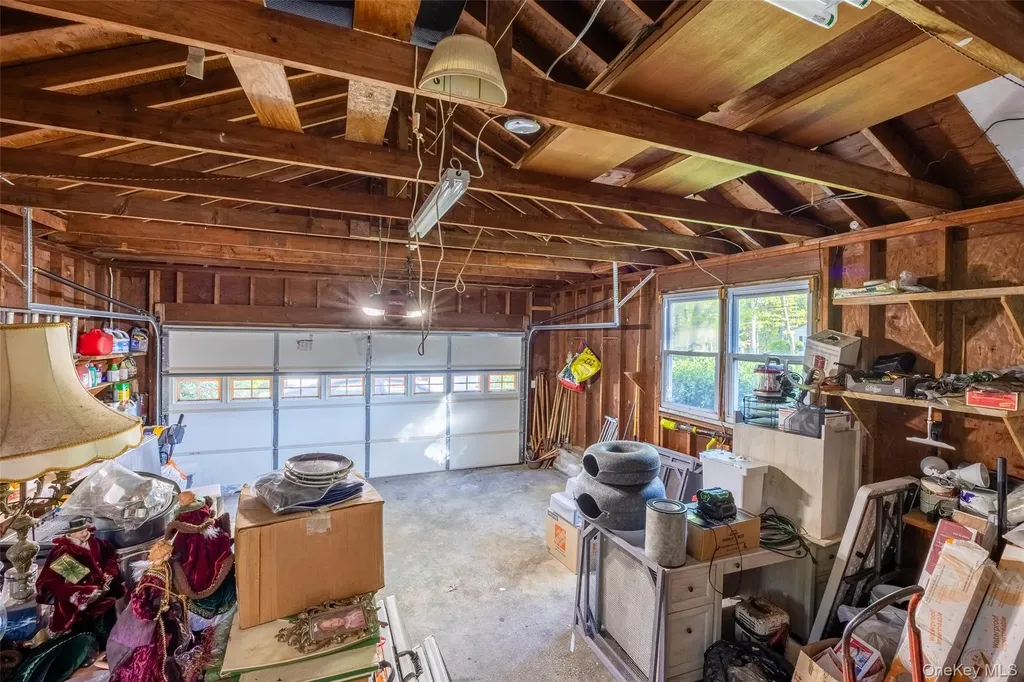 15 Oxbow Road Patchogue NY 11772