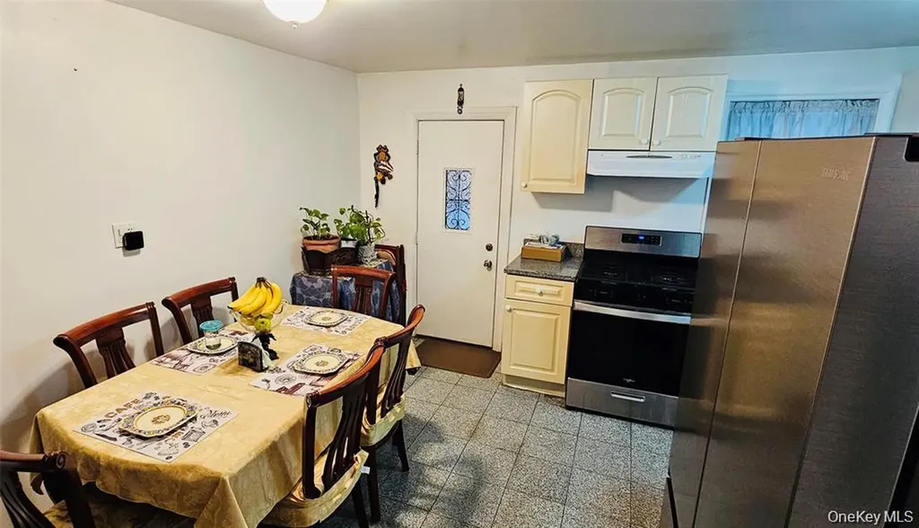6728 Forest Avenue Ridgewood NY 11385