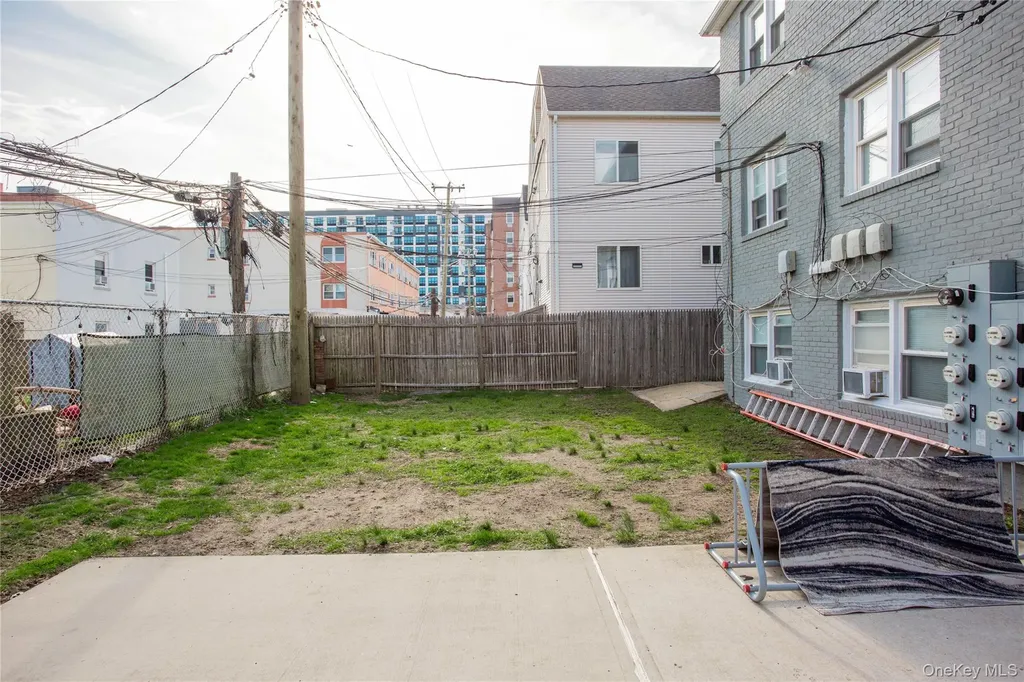 248 E Broadway Long Beach NY 11561