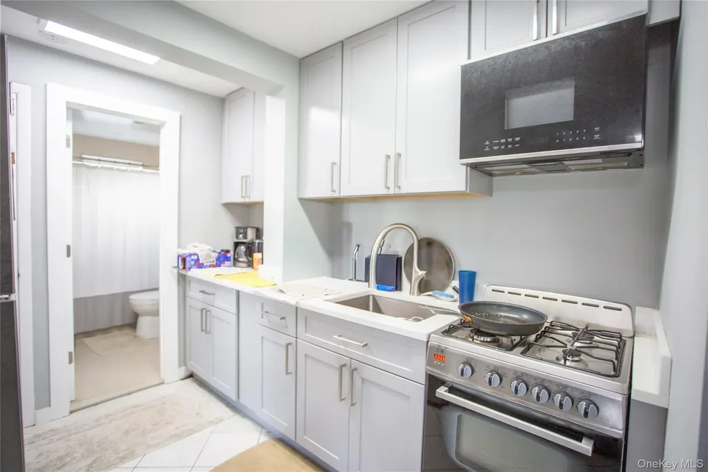 248 E Broadway Long Beach NY 11561