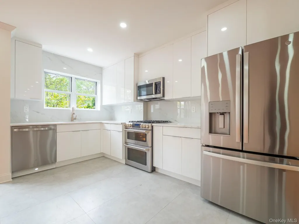 2134 Hendrickson Street Brooklyn NY 11234