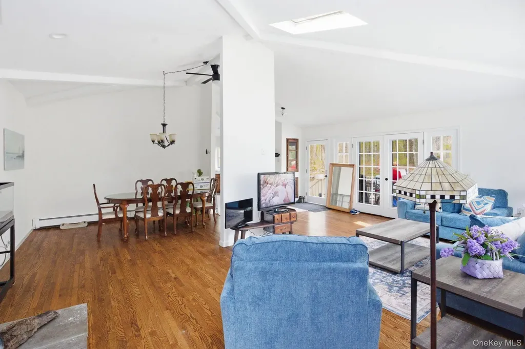54-58 De Liso Lane Mahopac NY 10541