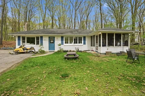 54-58 De Liso Lane Mahopac NY 10541