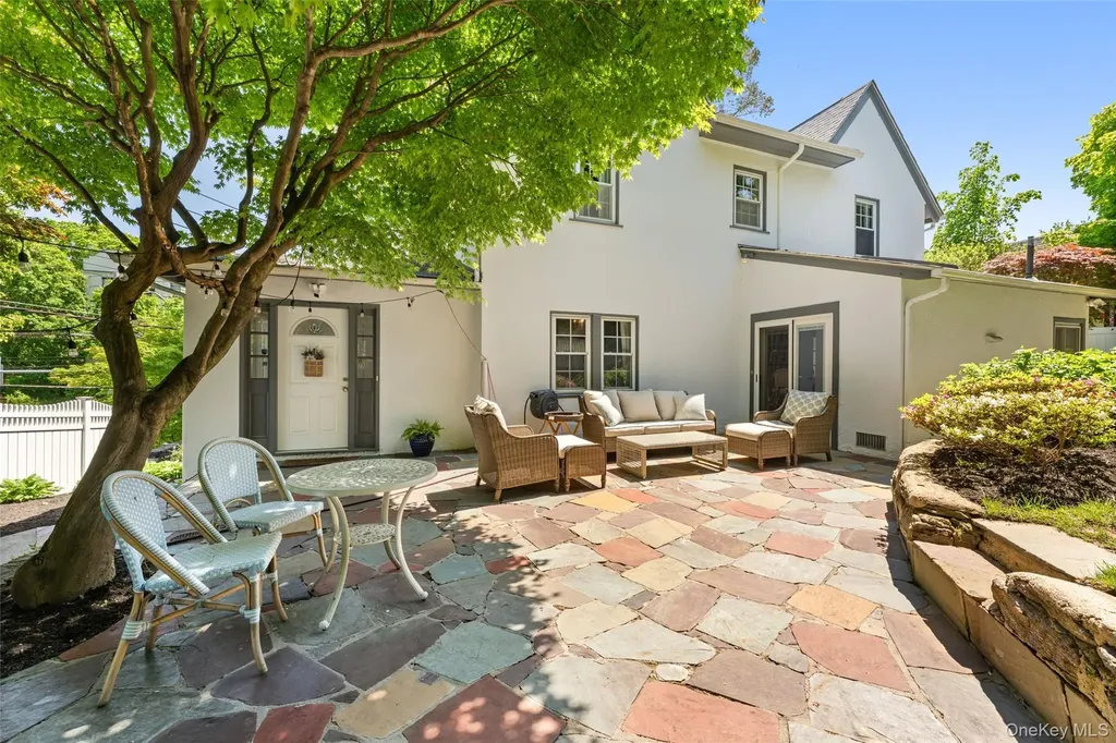 301 Bronxville Road Bronxville NY 10708