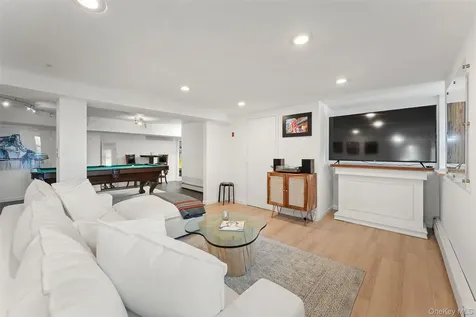 301 Bronxville Road Bronxville NY 10708