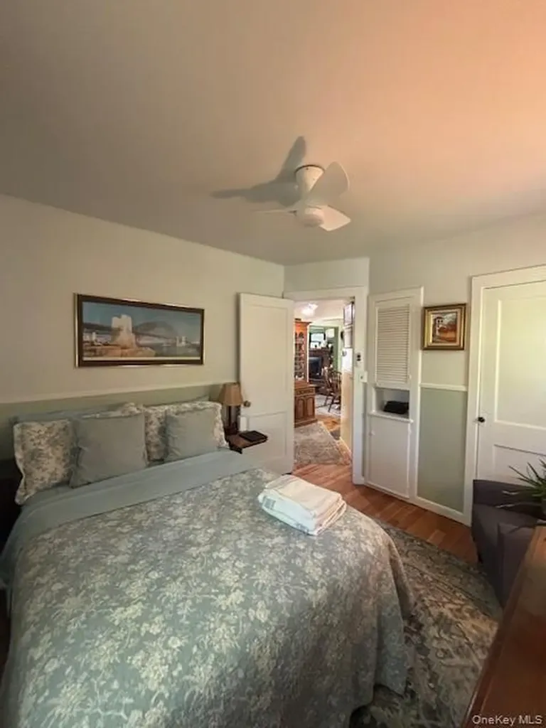 29 E Kerley Corners Red Hook NY 12571
