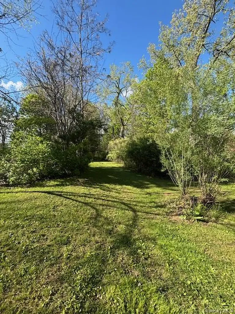 29 E Kerley Corners Red Hook NY 12571
