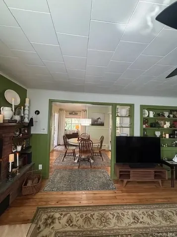 29 E Kerley Corners Red Hook NY 12571