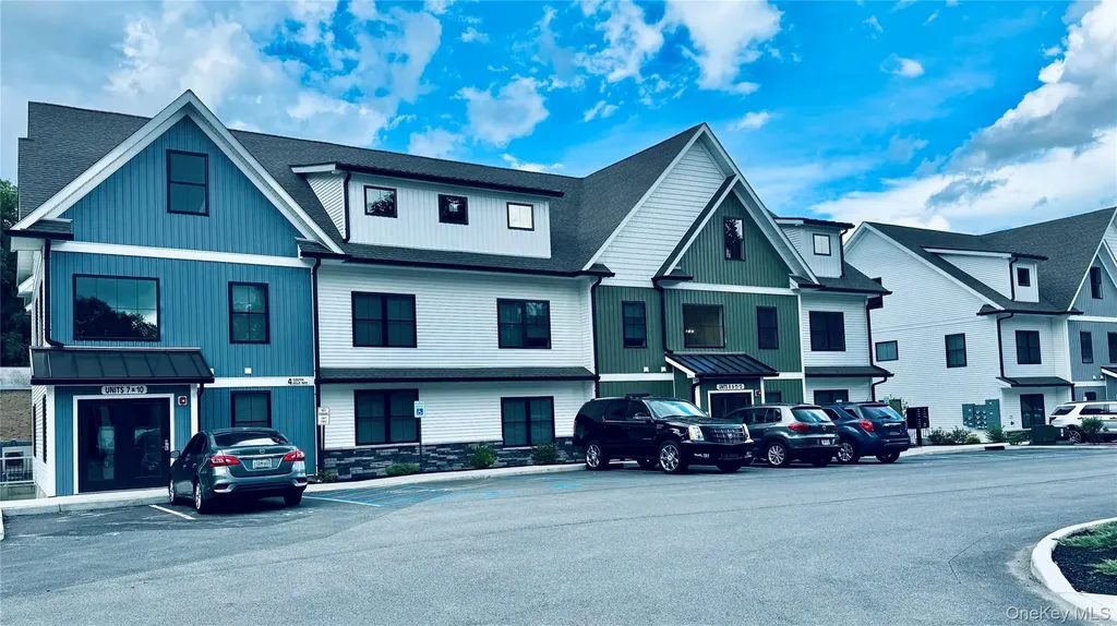 2 South Hills Way Wappingers Falls NY 12590