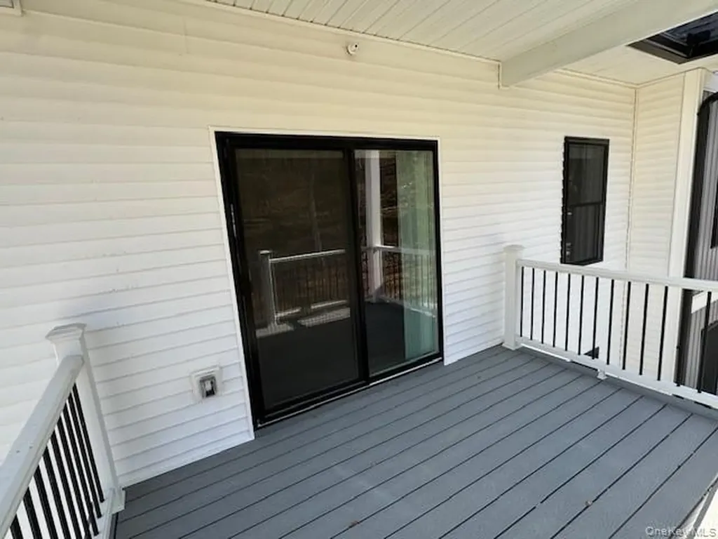 2 South Hills Way Wappingers Falls NY 12590