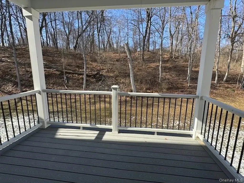 2 South Hills Way Wappingers Falls NY 12590