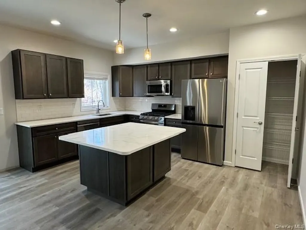 2 South Hills Way Wappingers Falls NY 12590