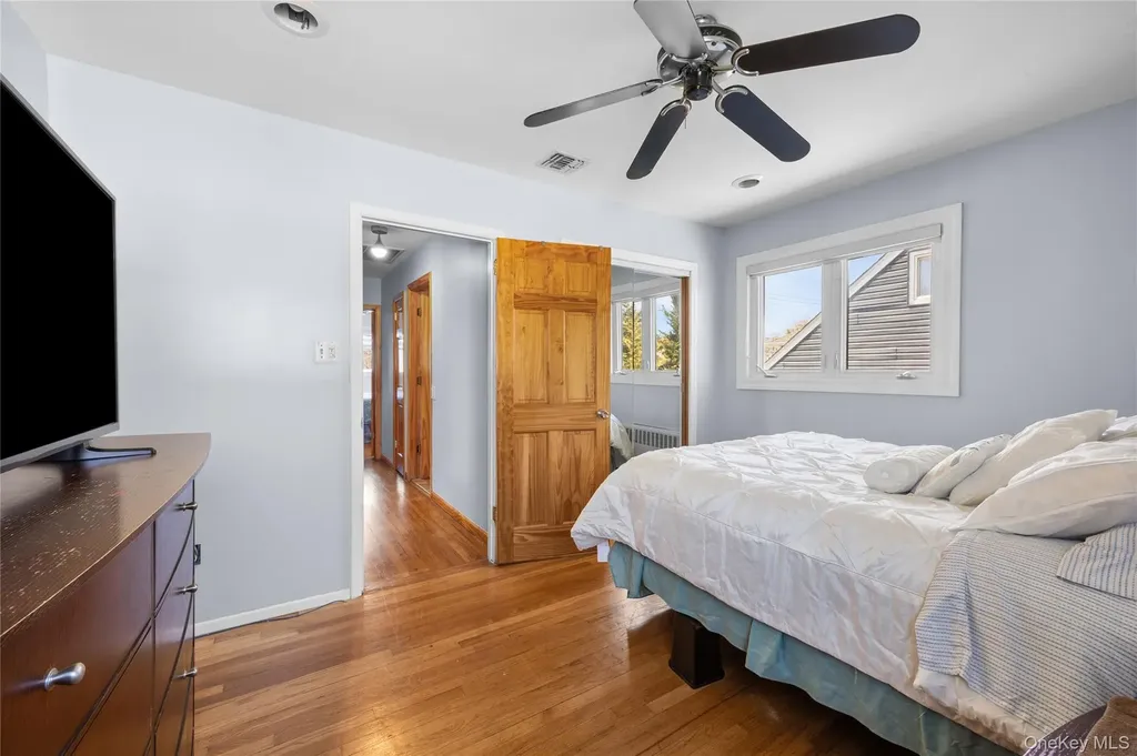 2335 Grand Avenue Bellmore NY 11710