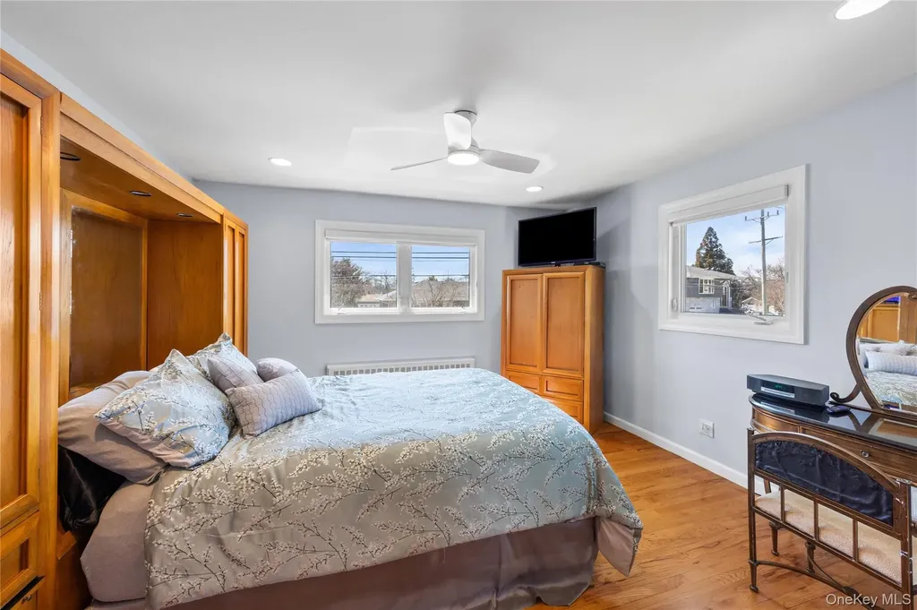 2335 Grand Avenue Bellmore NY 11710