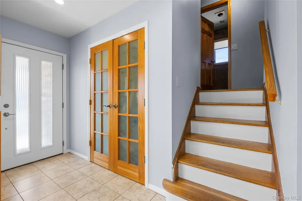 2335 Grand Avenue Bellmore NY 11710