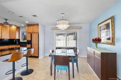 2335 Grand Avenue Bellmore NY 11710