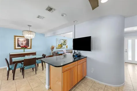 2335 Grand Avenue Bellmore NY 11710