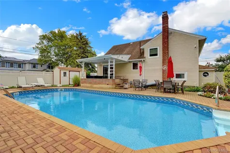 2335 Grand Avenue Bellmore NY 11710