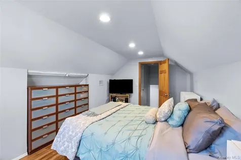 2335 Grand Avenue Bellmore NY 11710