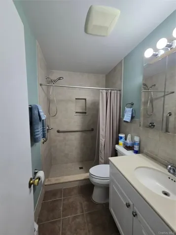 3 Anchorage Lane Oyster Bay NY 11771