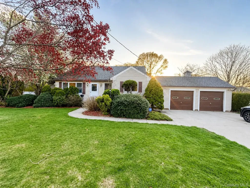 370 Washington Avenue Patchogue NY 11772