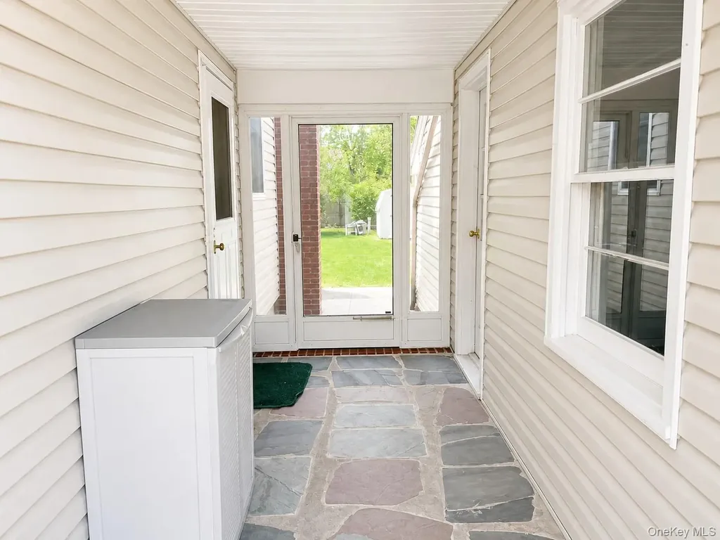 370 Washington Avenue Patchogue NY 11772