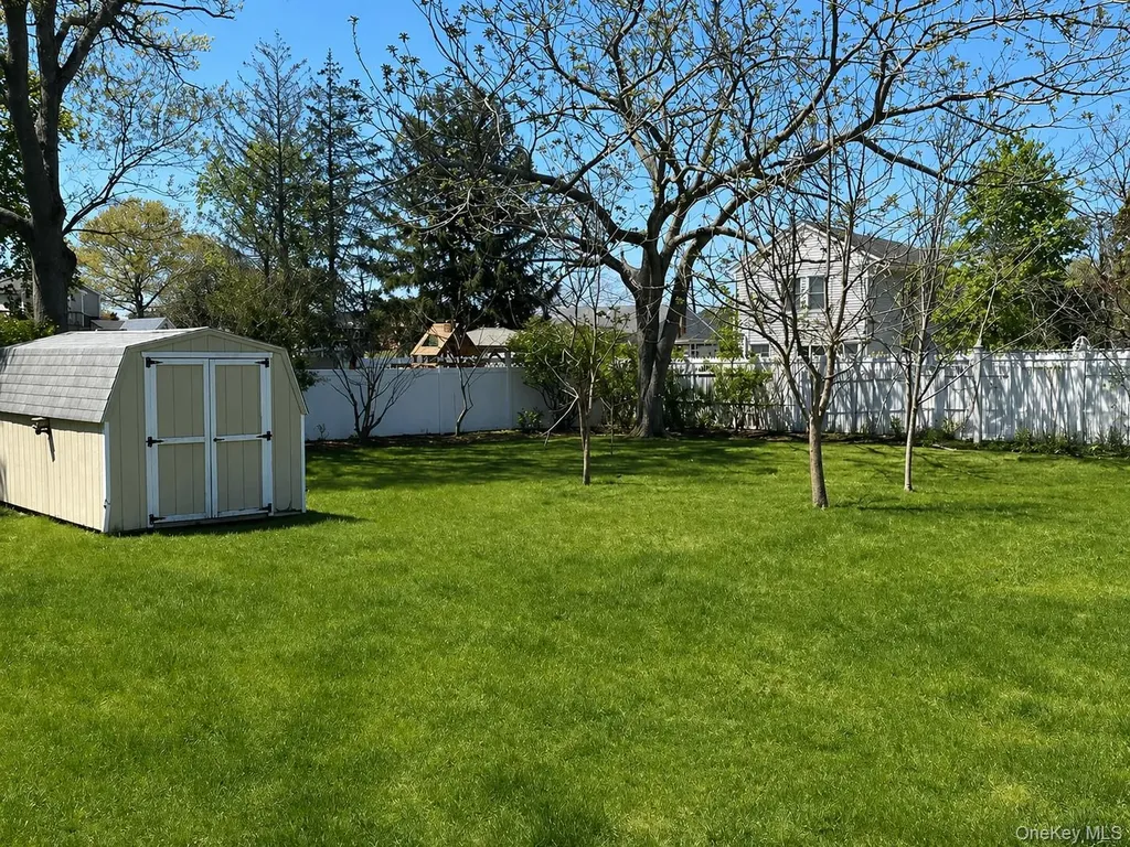 370 Washington Avenue Patchogue NY 11772