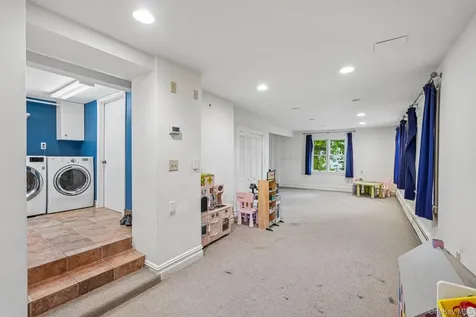 54 Hillside Avenue Mount Kisco NY 10549