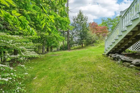 54 Hillside Avenue Mount Kisco NY 10549