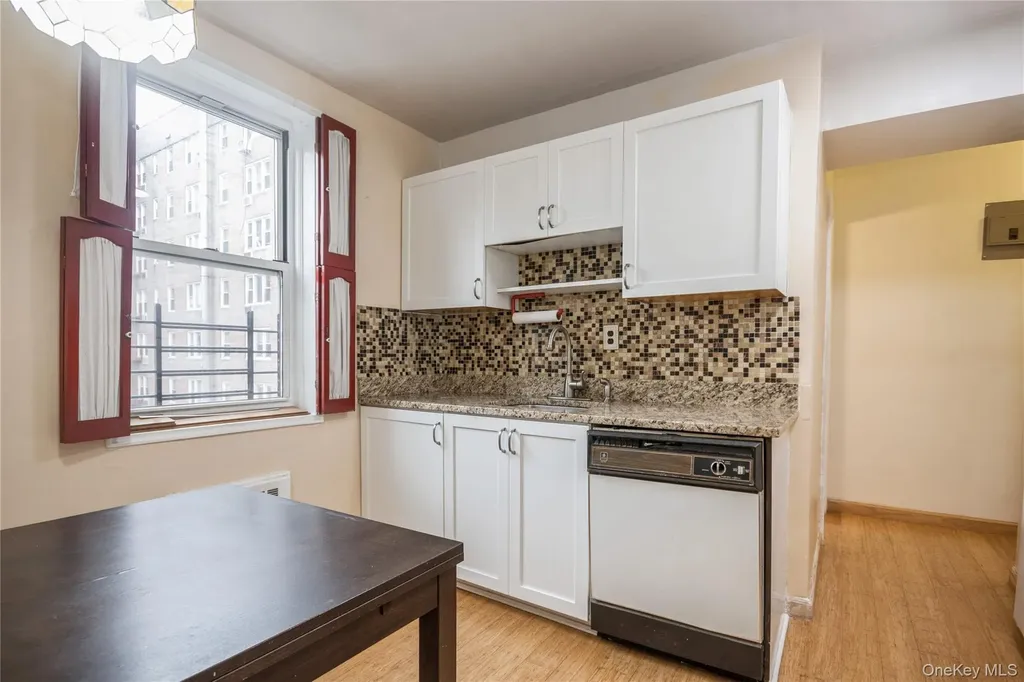 4 Sadore Lane Yonkers NY 10710